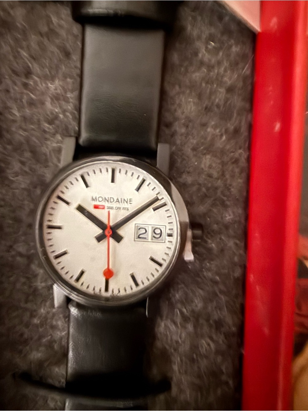 Mondaine - Evo Big Date - A669.30305.61SBB -UNISEX